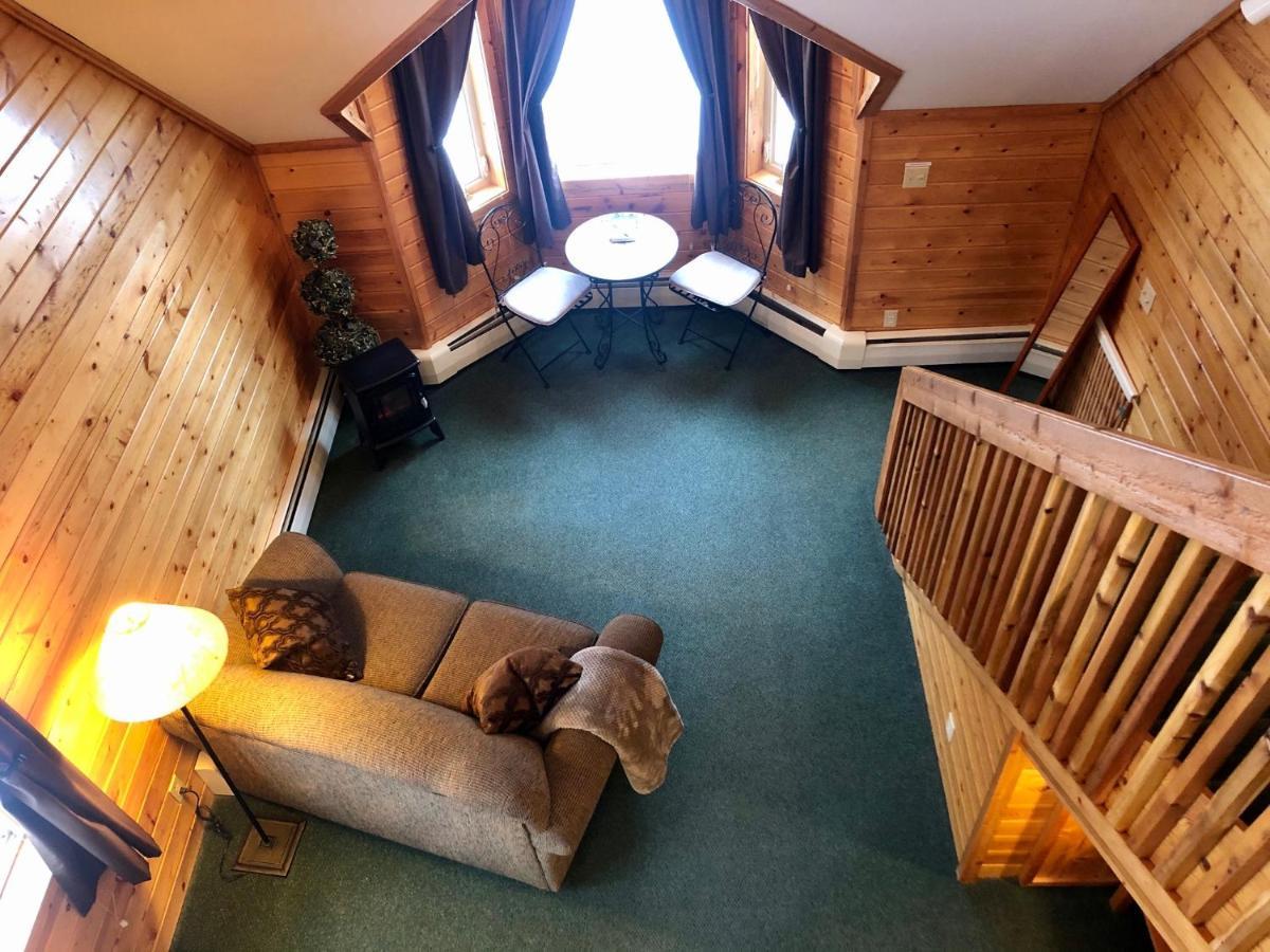 Susitna River Lodging, Suites Толкітна Екстер'єр фото